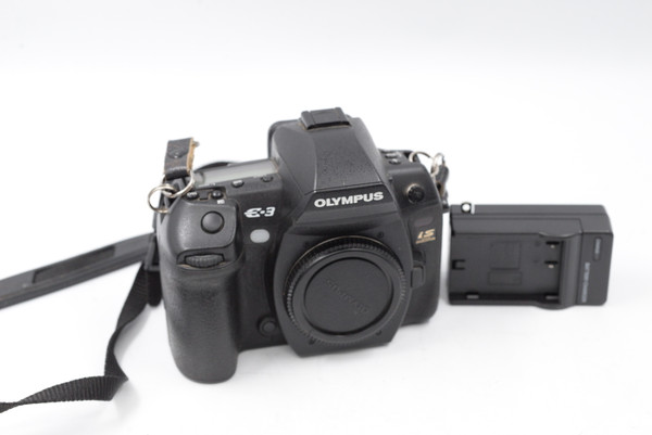 Pre-Owned - Olympus E-3 BODY - 9