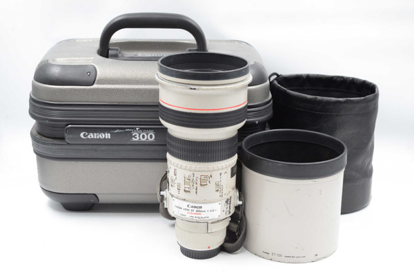 *AS-IS* - Canon EF 300mm F/2.8 L Ultrasonic Lens
