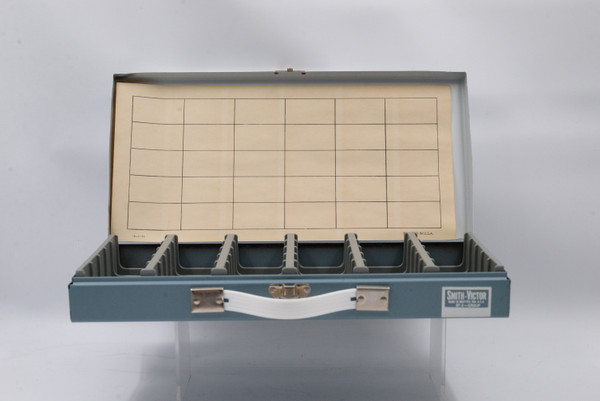 Pre-Owned - Vintage Smith Victor SF-2 Metal 35mm Slide Storage Case