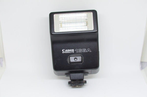 Pre-Owned - Canon 166A Speed light for Film cameras A series