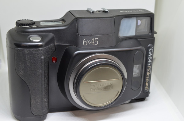 Pre-Owned - Fujifilm GA645 6x4.5 Medium Format Camera