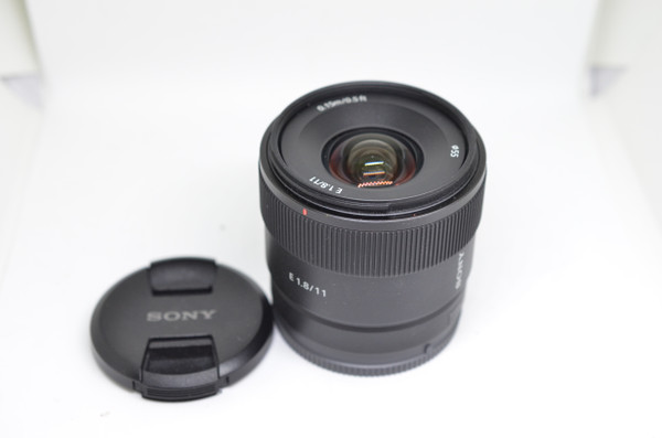 Pre-Owned - Sony E 11mm f/1.8 Lens