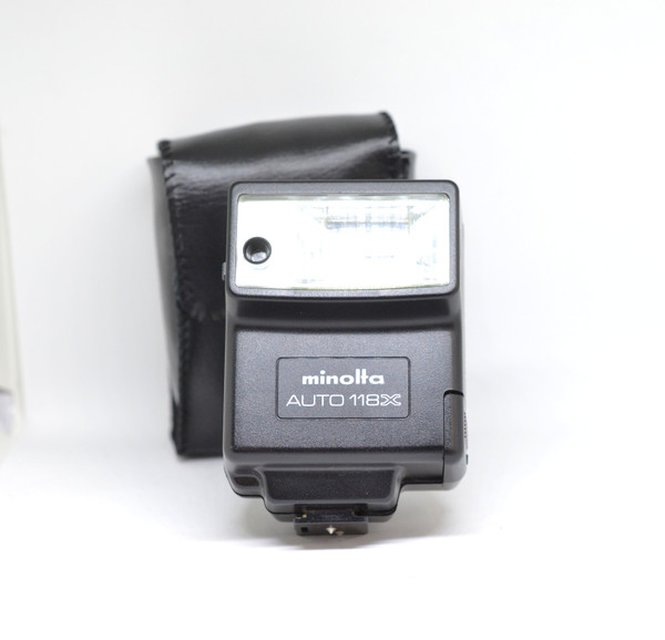 Pre-Owned - Minolta Auto 118x Flash