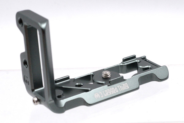 Pre-Owned - Three Legged Thing Zayla L Bracket for Nikon Z50 Series