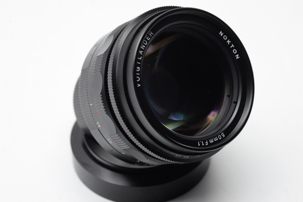 Pre-Owned - Voigtlander Nokton 50mm f/1.1 for Leica M-mount Lens (Black)