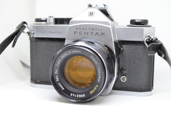 Pre-Owned - Pentax Honeywell Spotmatic W/ Pentax 55mm f/2