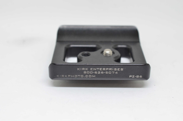 Pre-Owned Kirk PZ-86 Arca-Type Compact Quick Release Plate for Nikon D2H, D2X & D2XS
