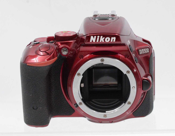 Pre-Owned - Nikon D5500 DSLR Camera (Body Only, Red)