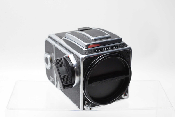 Pre-Owned - Hasselblad - 500C/M BODY w/120 back