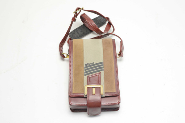 Pre-Owned - Nikon CB-3 Case