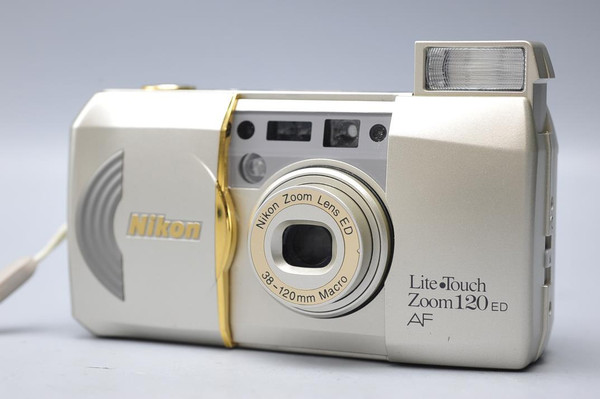 Pre-Owned - Nikon Lite Touch Zoom 120 ED AF