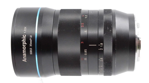 Pre-Owned - Sirui 35mm f/1.8 Anamorphic 1.33x Lens (MFT Mount)