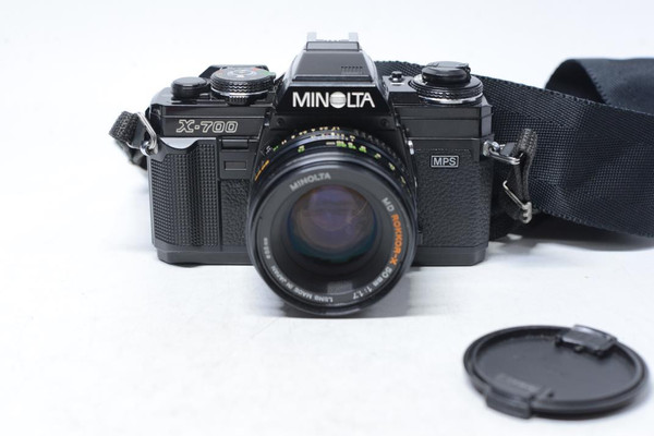Pre-Owned - Minolta X700 with 50mm F/1.7 mm lens