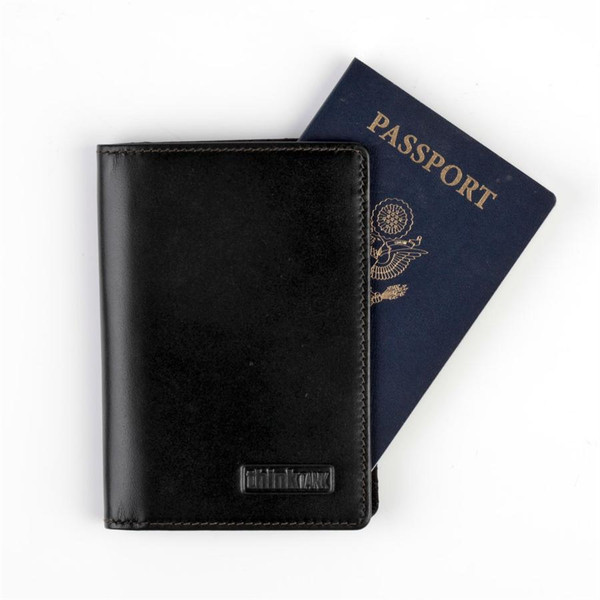 Think Tank - 978 Passport Holder