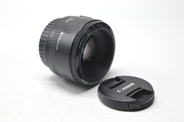 Ｃanon キャノン EF 50mm F1.8 II◆2262 Canon EF 50mm F1.8 II review: DPReview | Photography News, Gear