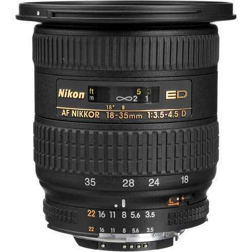 Nikon AF FX 18-35mm F3.5-4.5D IF-ED at Ace Photo