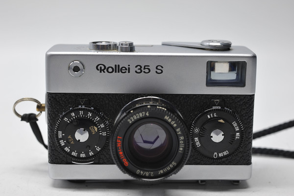 Pre-owned Rollei 35S w/Rollei- HFT Sonnar 40mm F/2.8 at Acephoto.net