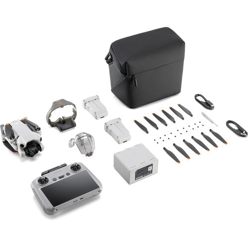 DJI Mini 3 Pro Fly More Kit, Includes Two Intelligent Flight Batteries, a  Two-Way Charging Hub, Data Cable, Shoulder Bag, Spare propellers, and