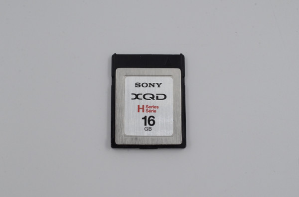 Pre-Owned -16 Gb Assorted XQD card, variable brand for one c