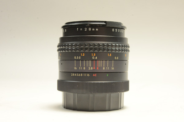 Pre-Owned Makinon Auto 28mm f/2.8 Multi-Coated Lens For Koni