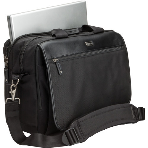 カメラバッグ urban disguise 50 classic シンクタンク The Brotographer Reviews the Think Tank Urban Disguise 50
