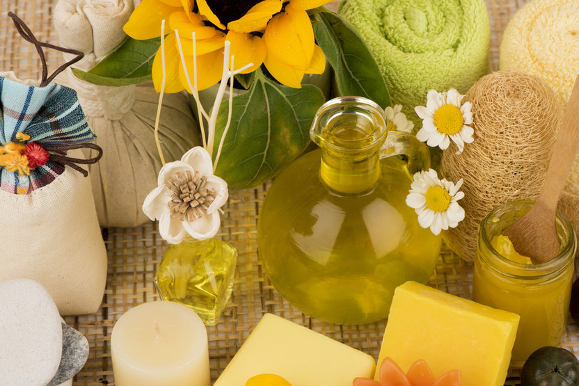 ​Fill Your Home with the Fragrance of Fall with These 6 Autumn Scents