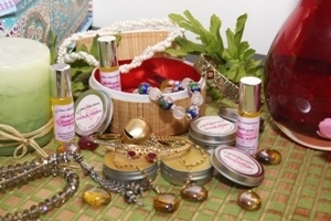 SOLID PERFUME & NATURAL SCENT