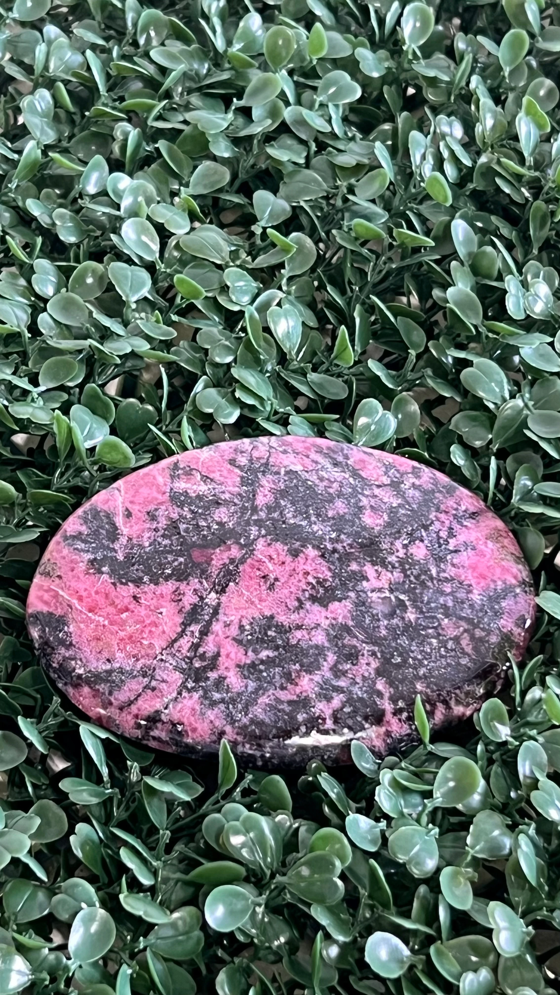 Rhodonite Palm Stone 3.5-4"