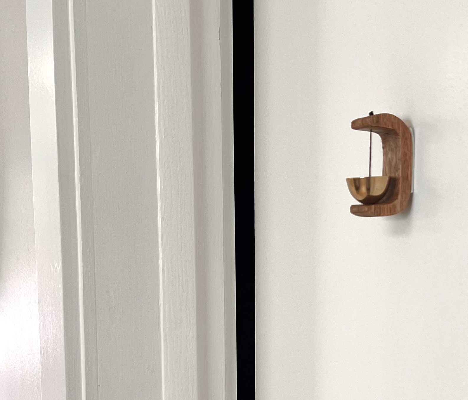Wood Doorbell Chime brass 3"