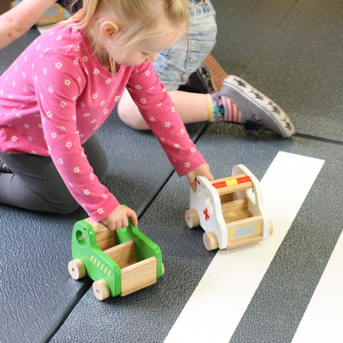 Large interlocking foam play mats for children and nurseries - Zebra Crossing - Children view 2