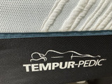 TEMPURPEDIC ADAPT MEDIUM 2.0 TWIN XL MATTRESS-NEW-FREE SHIPPING
