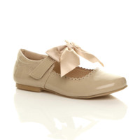 Front right side view of Beige Patent Childrens Ribbon Bow Scalloped Bridesmaid Mary Jane Shoes