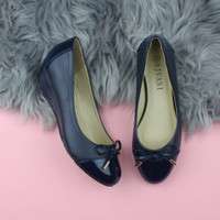 Navy PU Low Mid Wedge Bow Court Shoes