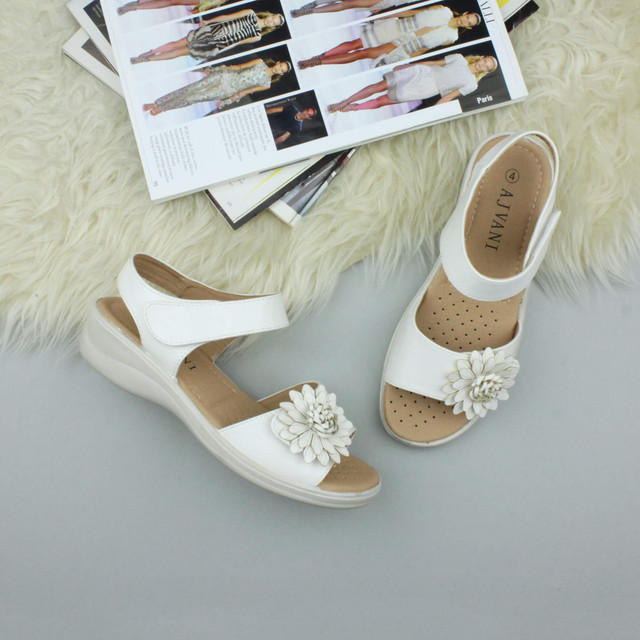 White PU Low Heel Wedge Flower Comfort Sandals