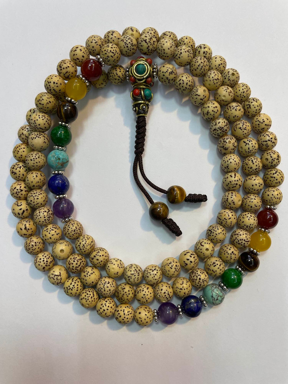 How to Use Buddhist Prayer Beads