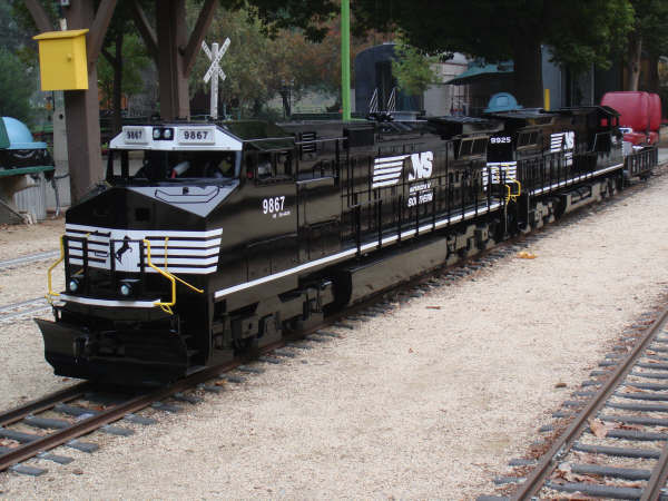 LOCOMOTIVE BODY SLUG, 7-1/2 GA, UNPAINTED
