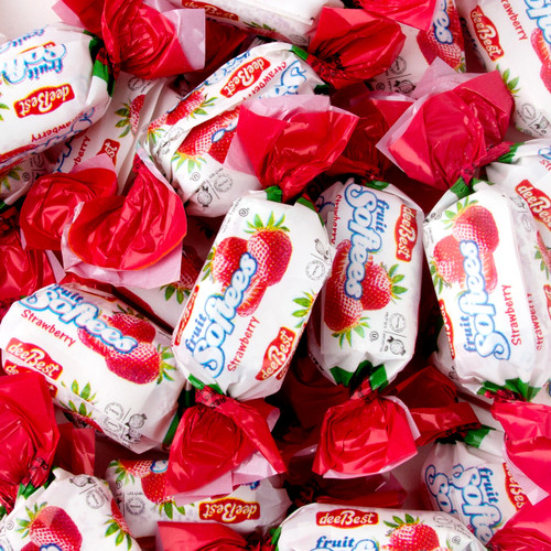 Passover Strawberry Fruit Softees Candies - 9 OZ Bag Passover Strawberry Fruit Softees Candies - 9 OZ Bag