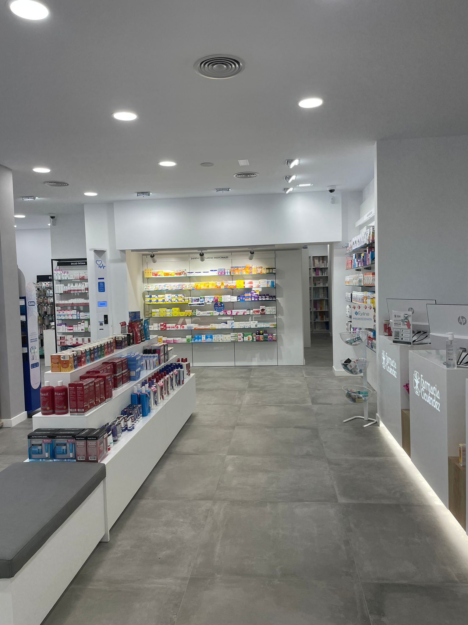 Farmacia Cicuéndez en Vicálvaro, Madrid