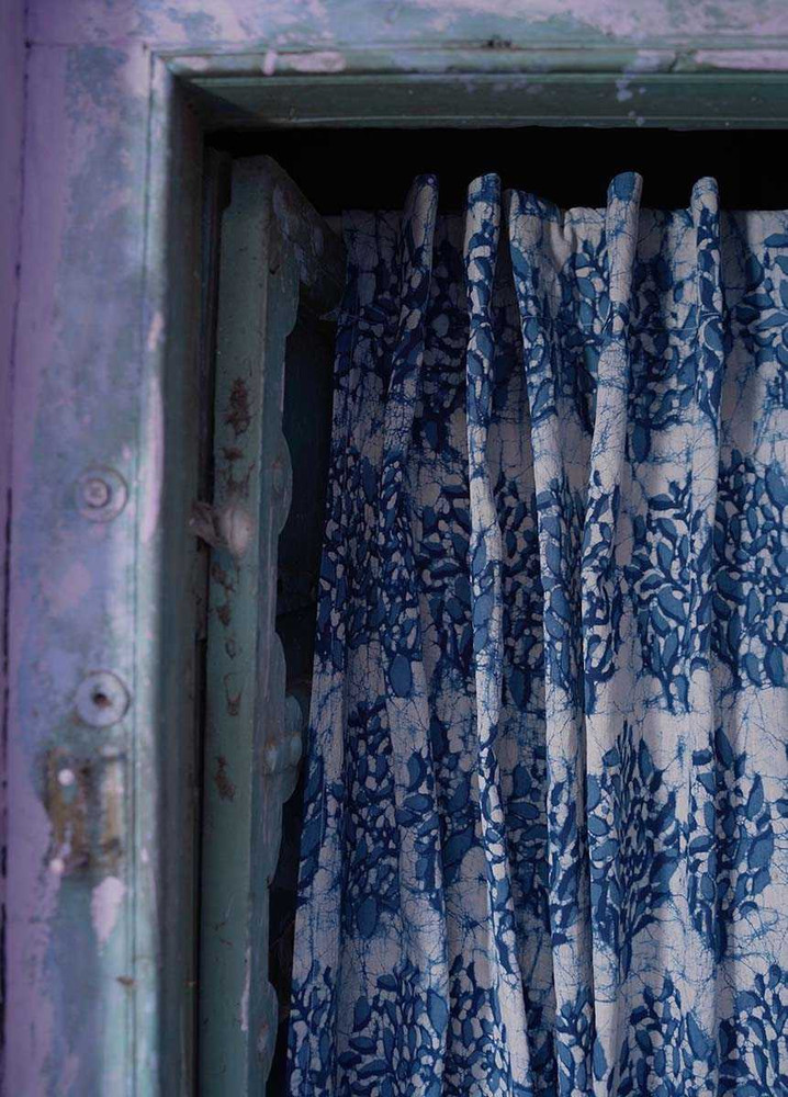 sheer window curtains