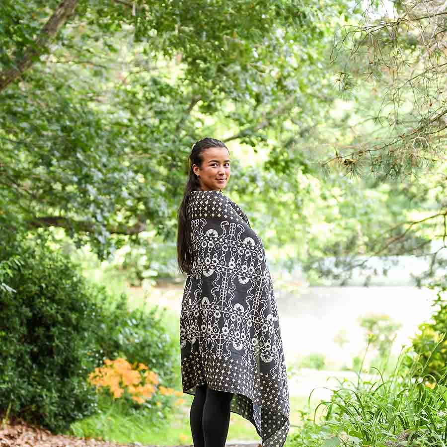 printed scarves black