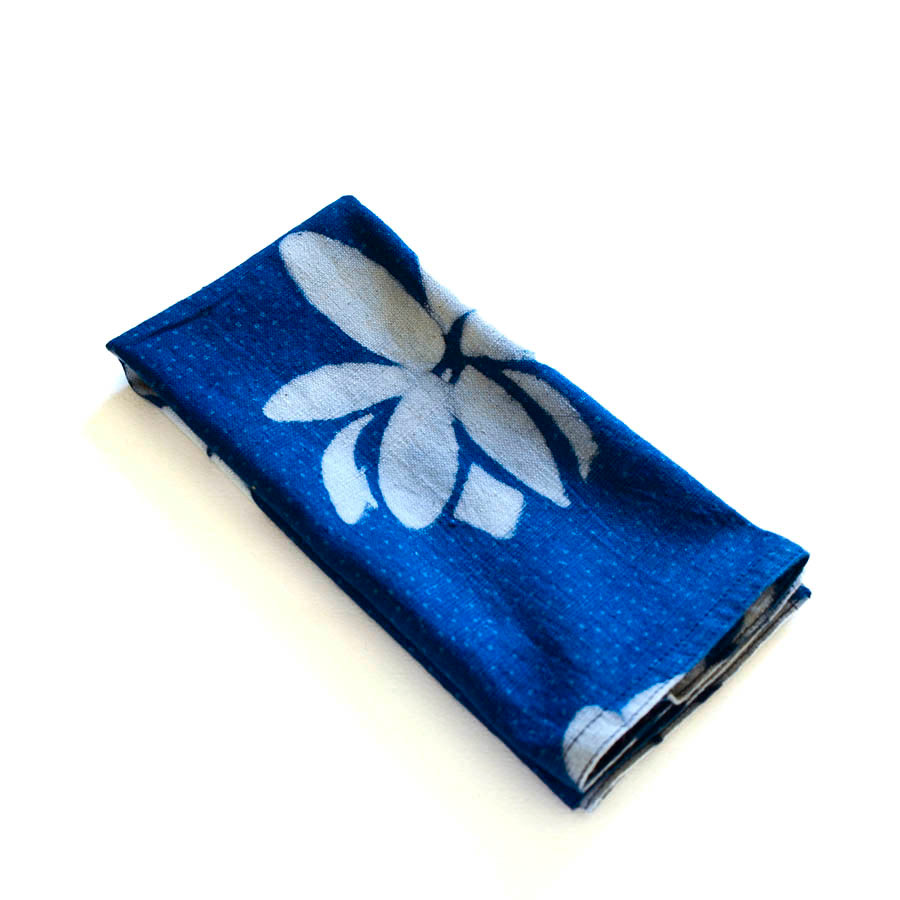 blue cloth napkins
