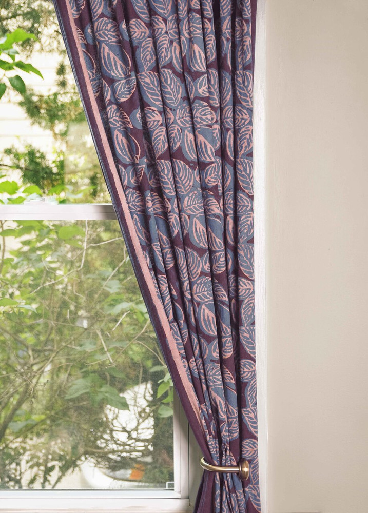 minimalist drape