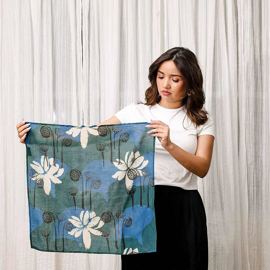 floral bandana