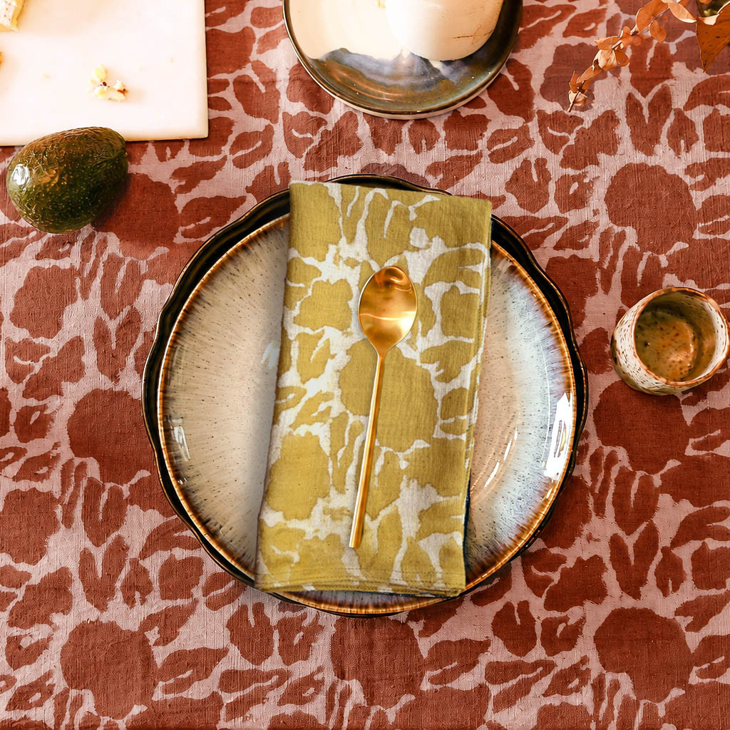 Ichcha Botanical Tablecloth - Thumbnail 3