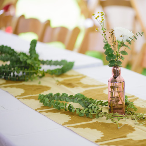 How to organize an eco-friendly holiday party