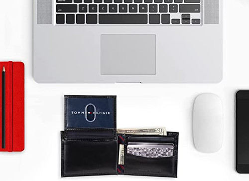 Ví nam Tommy Hilfiger Mens Ranger Passcase Black 5673/01 - Chính hãng