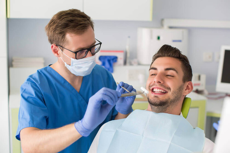 ​Làm cách nào để bệnh nhân nha khoa siêng năng tự chăm sóc sức khỏe răng miệng