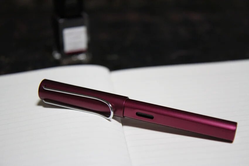 lamy-al-star-m-u-t-m-dark-purple-.jpg