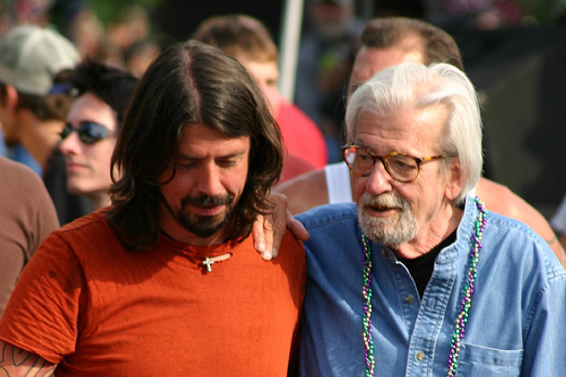 DAVE GROHL LOSES A LOVED ONE DAVE GROHL LOSES A LOVED ONE