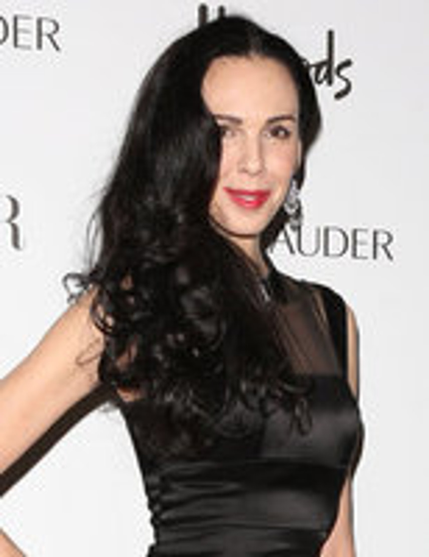 L'Wren Scott - A Tragedy that Crosses the Music and the Fashion Industries L'Wren Scott - A Tragedy that Crosses the Music and the Fashion Industries